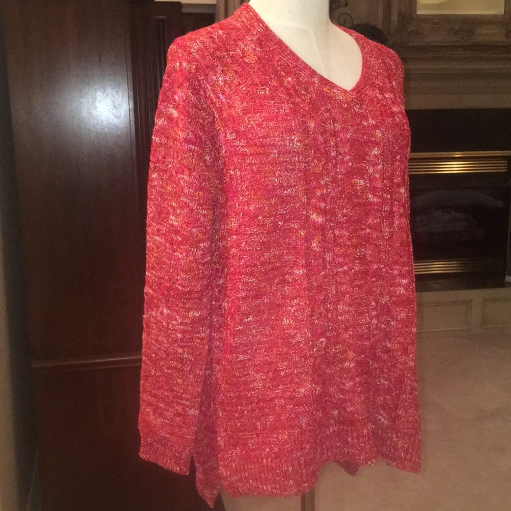 BNWOT bright red v-neck cable knit sweater in Lge - Picture 4 of 8